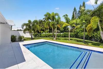 135 SE 28th Court, Boynton Beach, FL 33435 - Photo 5