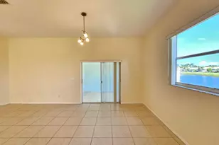 12827 Hampton Lakes Cir, Boynton Beach, FL 33436 - Photo 9