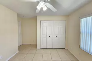 12827 Hampton Lakes Cir, Boynton Beach, FL 33436 - Photo 21