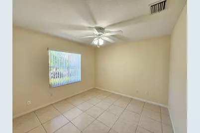12827 Hampton Lakes Circle, Boynton Beach, FL 33436 - Photo 23
