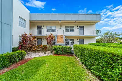 552 Normandy L Lane #l, Delray Beach, FL 33484 - Photo 1