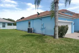 2119 NW Marsh Rabbit Ln, Jensen Beach, FL 34957 - Photo 5