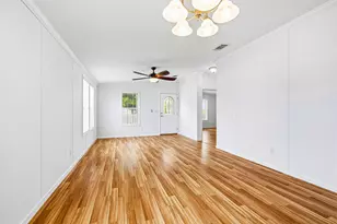 10105 SW Sandalfoot Blvd, Boca Raton, FL 33428 - Photo 11
