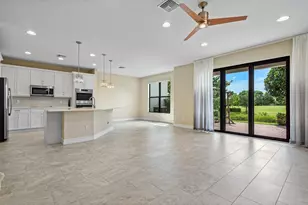 10210 Akenside Dr, Boca Raton, FL 33428 - Photo 5