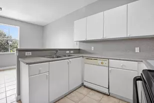 2019 Shoma Dr, Royal Palm Beach, FL 33414 - Photo 5