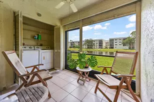7618 Tahiti Ln, Lake Worth, FL 33467 - Photo 13