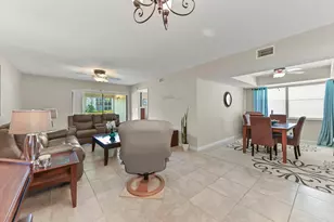 7618 Tahiti Ln, Lake Worth, FL 33467 - Photo 3