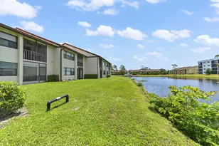 7618 Tahiti Ln, Lake Worth, FL 33467 - Photo 17