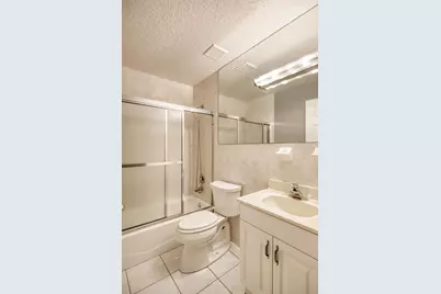 1672 Erie Terrace, Palm Springs, FL 33406 - Photo 27