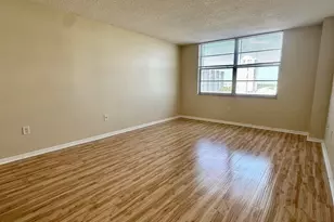 2851 NE 183rd St, Aventura, FL 33160 - Photo 5