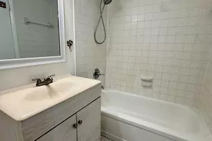2851 NE 183rd St, Aventura, FL 33160 - Photo 13