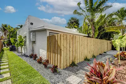 721 Franklin Road, West Palm Beach, FL 33405 - Photo 21