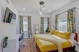 721 Franklin Rd, West Palm Beach, FL 33405 - Photo 9