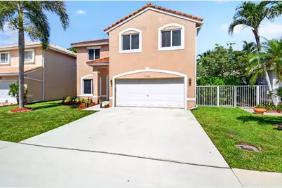6233 Willoughby Circle, Lake Worth, FL 33463 - Photo 3
