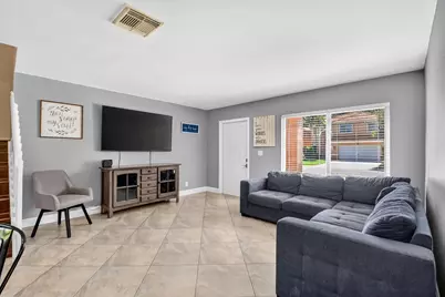 6233 Willoughby Circle, Lake Worth, FL 33463 - Photo 15