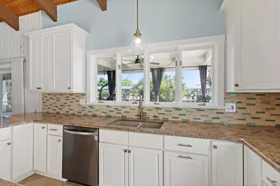 220 SW Willow Lake Trail, Stuart, FL 34997 - Photo 15