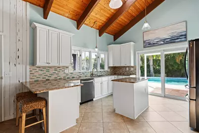 220 SW Willow Lake Trail, Stuart, FL 34997 - Photo 17