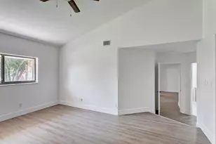 205 Sea Oats Dr, Juno Beach, FL 33408 - Photo 25