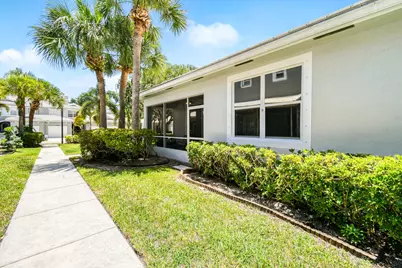 4952 Southard Street, Lake Worth, FL 33463 - Photo 5