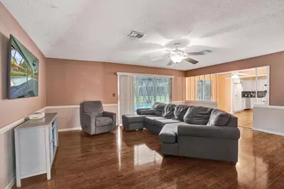 3145 NW 116th Avenue, Coral Springs, FL 33065 - Photo 5