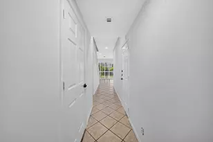 1998 NE 7th St, Deerfield Beach, FL 33441 - Photo 9