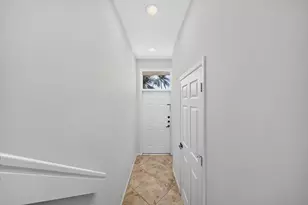1998 NE 7th St, Deerfield Beach, FL 33441 - Photo 5