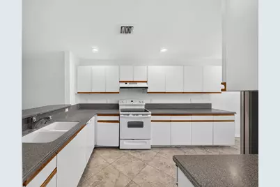 1998 NE 7th Street #103, Deerfield Beach, FL 33441 - Photo 13