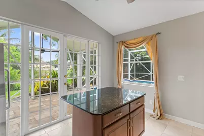 3254 NW 22nd Avenue, Oakland Park, FL 33309 - Photo 11