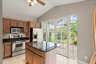 3254 NW 22nd Ave, Oakland Park, FL 33309 - Photo 5