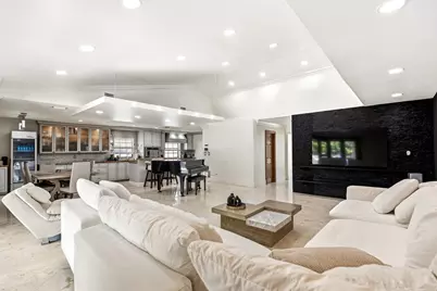 5223 Deerhurst Crescent Circle, Boca Raton, FL 33486 - Photo 17