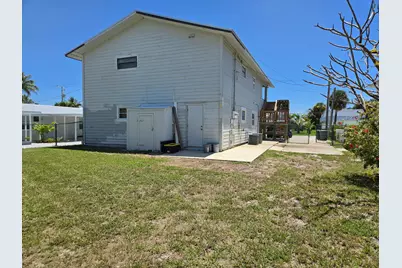 337 Hernando Street, Fort Pierce, FL 34949 - Photo 5