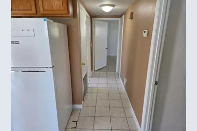 337 Hernando Street, Fort Pierce, FL 34949 - Photo 3