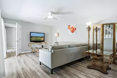 605 6th Terrace, Palm Beach Gardens, FL 33418 - Photo 3