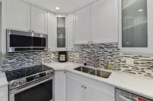800 SW 19th St, Fort Lauderdale, FL 33315 - Photo 13
