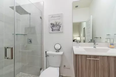 8045 NW 104th Avenue #Unit 7, Doral, FL 33178 - Photo 17