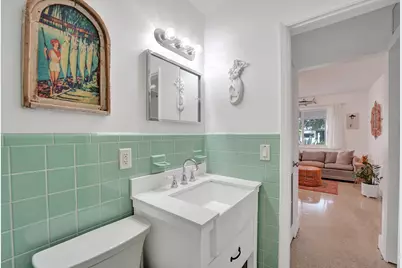180 NW 48th Court, Oakland Park, FL 33309 - Photo 15