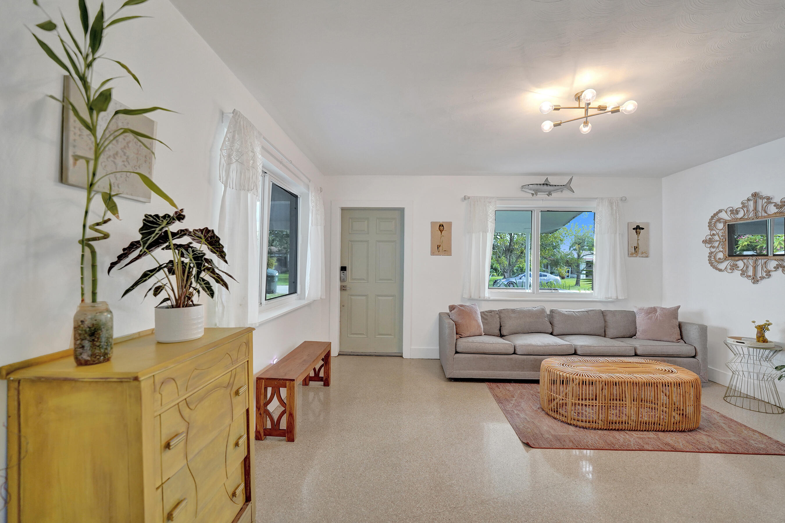 180 NW 48th Ct - 180 NW 48th Ct, Oakland Park, FL 33309 Luxury Property | Jose Angel Pina