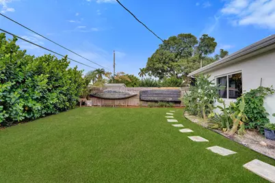 180 NW 48th Court, Oakland Park, FL 33309 - Photo 13