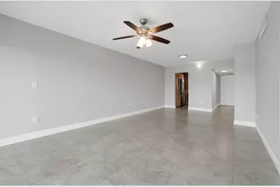 7980 N French Drive #Unit 3-305, Pembroke Pines, FL 33024 - Photo 13