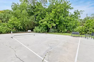 19780 Castlewood Dr, Jupiter, FL 33458 - Photo 25