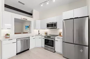 1024 Green Pine Blvd, West Palm Beach, FL 33409 - Photo 1