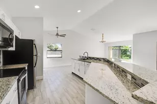 8201 Ranger Trail, Boca Raton, FL 33487 - Photo 9