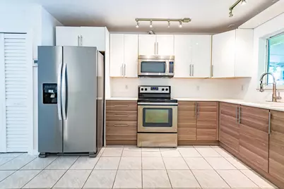 2501 Taylor Street #C, Hollywood, FL 33020 - Photo 11