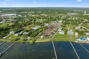 13225 N Indian River Dr, Sebastian, FL 32958 - Photo 23