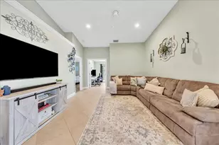 10003 NW 83rd St, Tamarac, FL 33321 - Photo 13