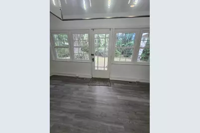 8305 Hogan Road, Jacksonville, FL 32216 - Photo 9