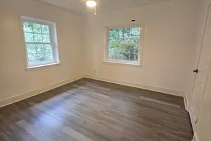 8305 Hogan Rd, Jacksonville, FL 32216 - Photo 25