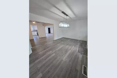 8305 Hogan Road, Jacksonville, FL 32216 - Photo 11