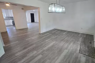 8305 Hogan Rd, Jacksonville, FL 32216 - Photo 11