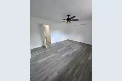 8305 Hogan Road, Jacksonville, FL 32216 - Photo 15